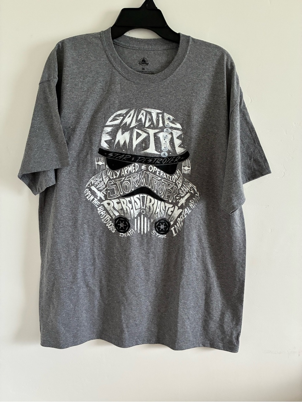 Graphic Stormtrooper Tee - Gray Men’s size xl